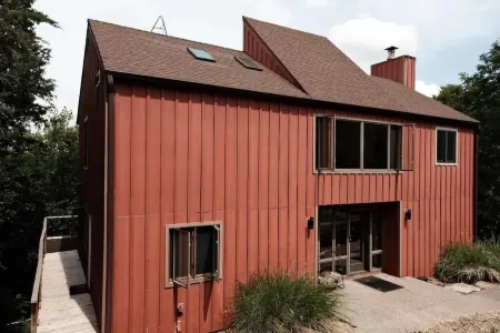 Spacious, bright, and cozy Galena getaway