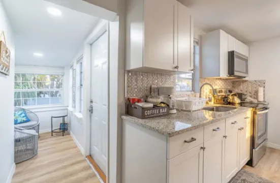 Lovely 1 bedroom with partial water view