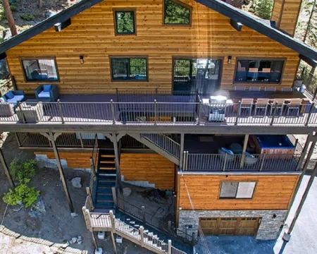 8 bedroom Estate close to the beach Hotels in Zephyr Cove–Round Hill Village