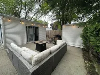 Cottage in Lexington with Lake view just 100 steps from the beach!!