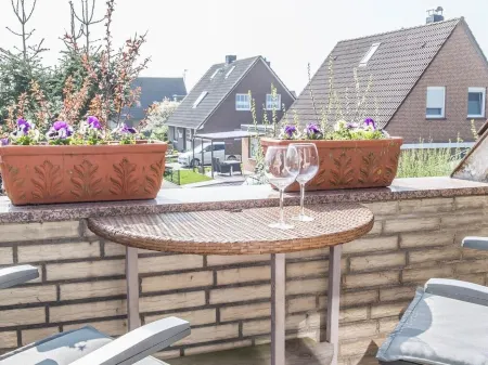 Vacation home Wilhelmine - Apartment Möwe OG