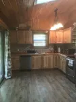 Log Cabin ,Ocklawaha FL, Close to Ocala Villages Pet Friendly ,Lake Weir