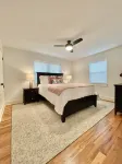 Discover Tranquility at Carolina Cottage - Cozy 2-Bedroom Retreat in Hickory, NC