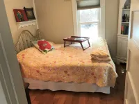 Little Farmhouse Cottage - Country Near the Coast Hoteles cerca de Universidad de Rhode Island