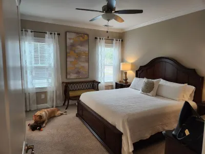 Sweet Caroline coastal home Beaufort, NC 28516 in Beau Coast Comm master on main
