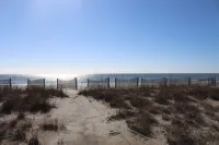 Oceanfront Cottage with Great Views!