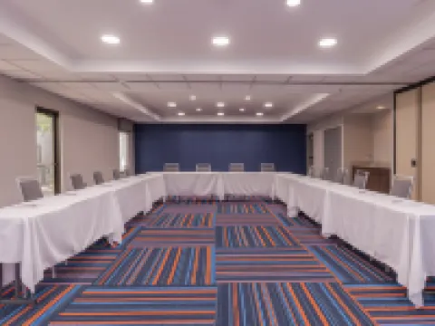 Hampton Inn & Suites St. Louis/Chesterfield Hotels in Chesterfield