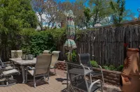 Favorite Downtown Adorable Adobe ~ 8 min walk to Plaza