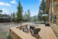 Silverthorne Hummingbird Cabin • Near Ski Resorts & Downtown