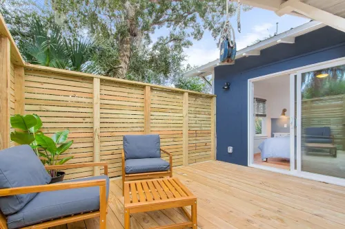 1920's Cottage by the Coast — 5 minutes from downtown