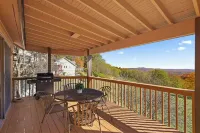 GrandView Cabin - Views and Zip Lines - Homestays