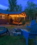 Upscale lodging duplex minutes from Glacier NP Hotels in der Nähe von Glacier-Nationalpark