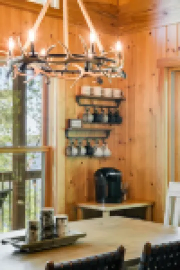 Family Cabin with all the views on Big Sandy