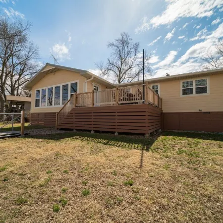 Grand Lake Waterfront home 5 minutes to the boat launch!