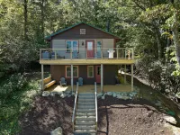 Woodsy/Modern Cabin, Big Views, Firepit, Close Hikes, Wifi, Close to Br / Boone