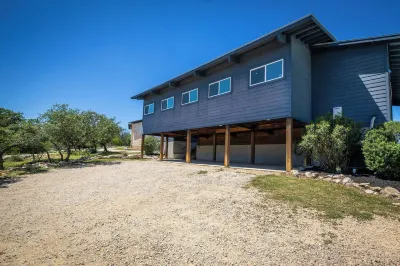 skyhouse Guadalupe AZUL +cliffside+private pool