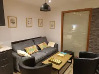Spacious three-room apartment in the village center at the foot of the slopes