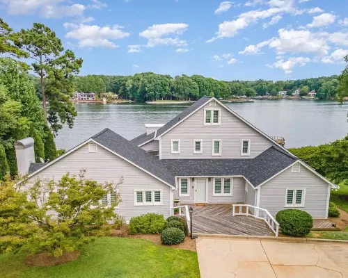 Relaxing Lakefront Home with Brand New Dock and Immaculate Vibes Hotels in Fallstown