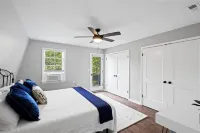 Private retreat on Lake Hartwell Shores of Asbury RV Resort 주변 호텔