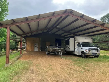 The Get-A-Way at Grenada lake