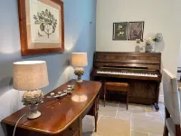 Luxury  Cottage in exceptional private grounds with private gym, table tennis