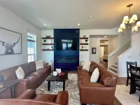 New Modern Construction Home Near Everything!