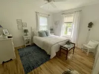 Charming Cottage in Private Lake Community (Pet-Friendly