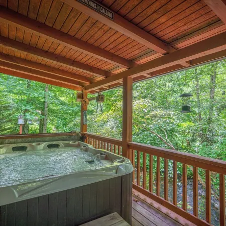 Creekfront Cabin w/ Hot Tub! Motorcycle Friendly!
