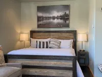 Beautiful Lakeside Suite overlooking Flathead Lake and Swan Mountain Range