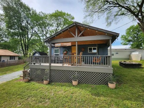 Calhoun Lakehouse on Monkey Island