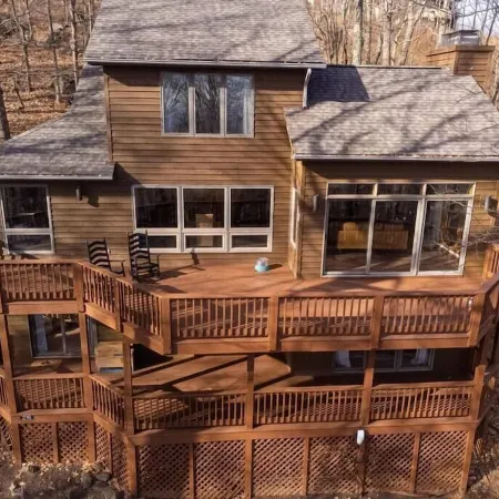 4 BR cabin mins to trails & breweries pets welcome