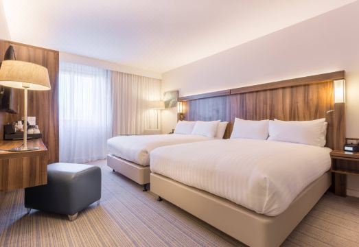 코트야드 글래스고 에어포트