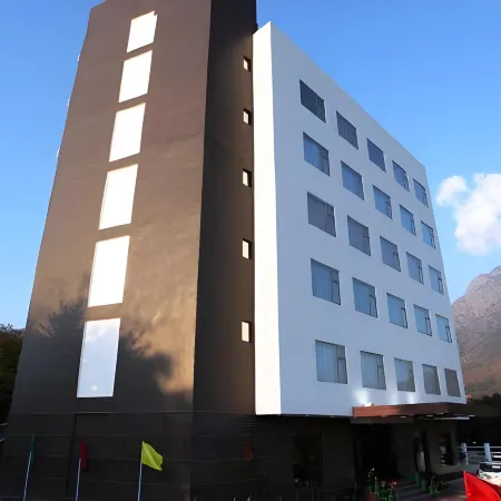 Lemon Tree Hotel, Katra