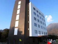 Lemon Tree Hotel, Katra