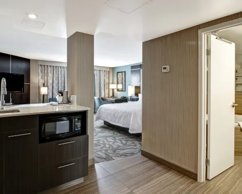 Hampton Inn & Suites by Hilton Calgary-Airport Hotels near Minhas Brewery