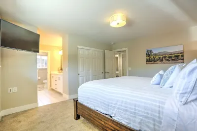 Home near Sonoma with pool & hot tub