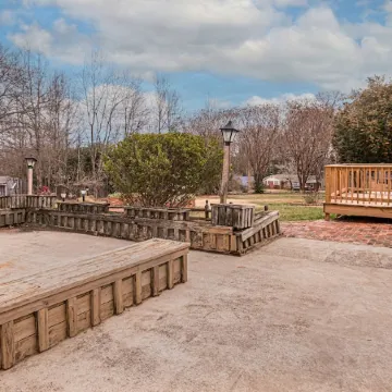 Peaceful Ranch Home - 4BR/3BA Отели в г. Молдин