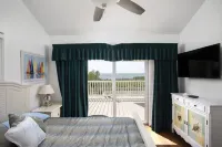 Direct Ocean View! 5 Bed/3 Bath with room for everyone. Large pool and Dock!