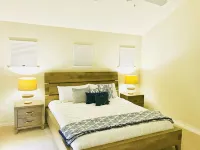 FUN + SUN IN THE CENTER OF IT ALL!!! EXCLUSIVE CENTRAL BEACH!! POOL