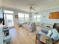 Welcome to paradise! Blue Dolphin 201 Hotels in Okaloosa Island