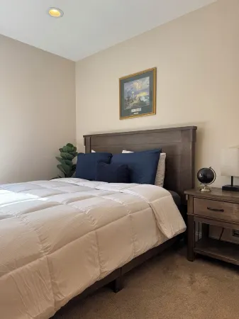 Historic Downtown Extended Stay - NYC Access - Rutgers - Middlesex County