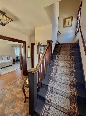 Cozy home near Lake Michigan. Easy drive to Green Bay, Door County & Sheboygan.