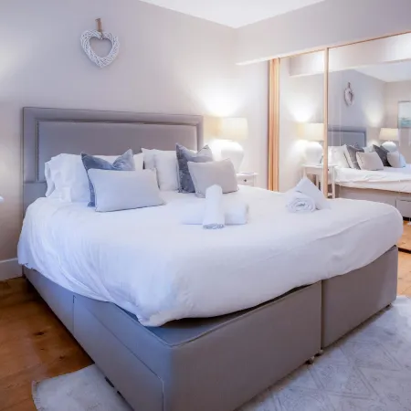 Ty Seren - 2 Bedroom Apt - Bayview Oxwich