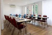 Campanile Toulouse - Blagnac AÉROPORT Hotels in Blagnac