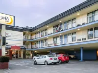 La Luna Inn, Ascend Hotel Collection Hotels near Palace of Fine Arts