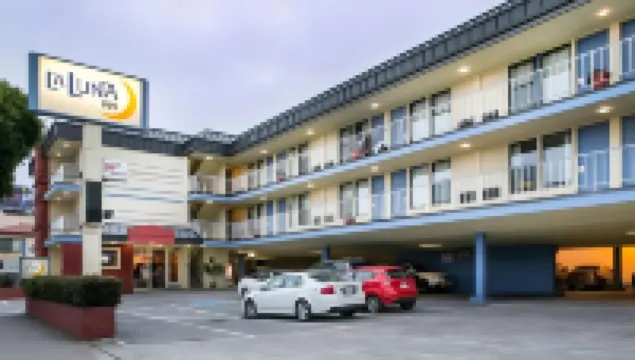 La Luna Inn, Ascend Hotel Collection Hotels near Fort Point