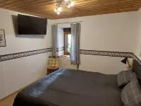 Cozy studio in a preferred location Hotels in Ediger-Eller