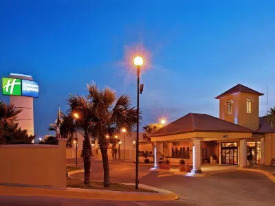 Holiday Inn Express Chihuahua Các khách sạn gần La Pequeña Barrera de Coral