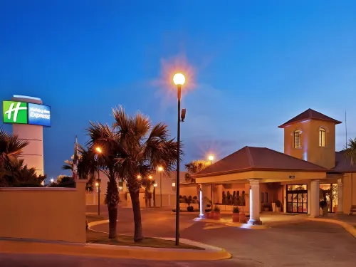 Holiday Inn Express 奇瓦瓦