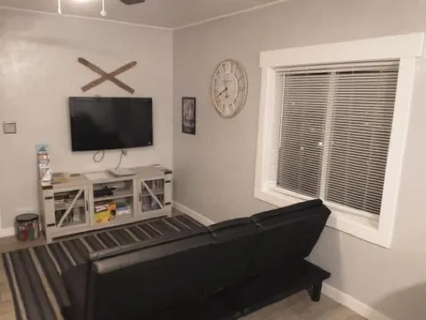 Lil-Ski-Bike-Hike-Shack!